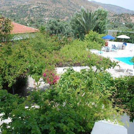 Sunningdale Hotel Agia Galini Buitenkant foto